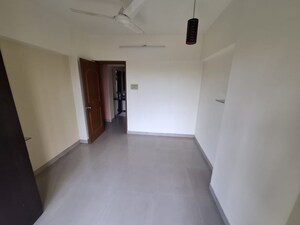 Room in 2 BHK Apartment at New Sumangal CHS, Chunabhatti – for Rent
