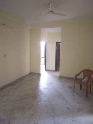 3 BHK Apartment For Rent in Sector 20