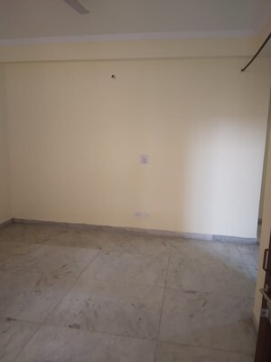 Bedroom in 3 BHK Apartment at Sector 20 – for Rent