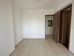 Room in 3 BHK Apartment at Lodha The Park, Worli – for Sale