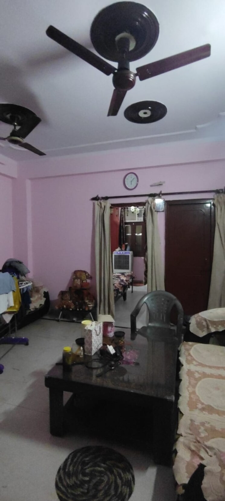 Living Room, tri nagar 1 Bedroom 450 Sq.Ft. Builder Floor In Tri Nagar Delhi 9215913