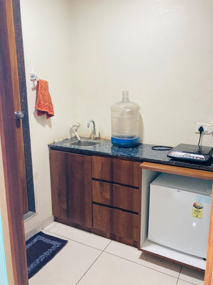 Kitchen, sola Commercial Office Space 840 Sq.Ft. In Sola Ahmedabad 9215941