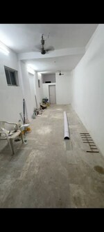 220 Sq.Ft. Retail Shop in Kamlesh Apartment