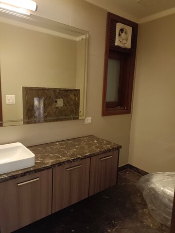 Bathroom in 4 BHK Builder Floor at Safdarjung Enclave – for Rent
