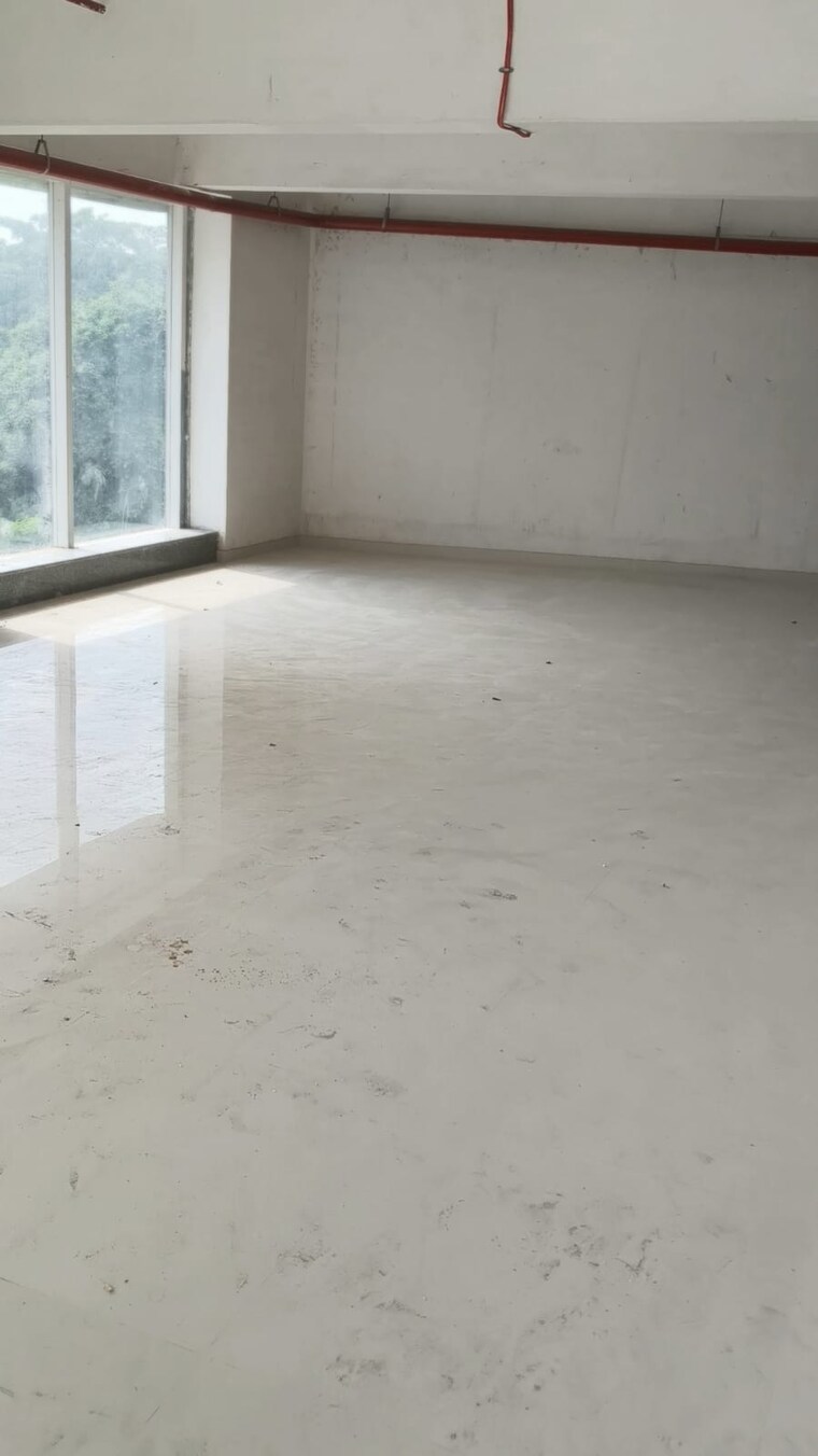 Room, vijayalaxmi-93-palladian Commercial Office Space 1000 Sq.Ft. In Andheri East Mumbai 9215983