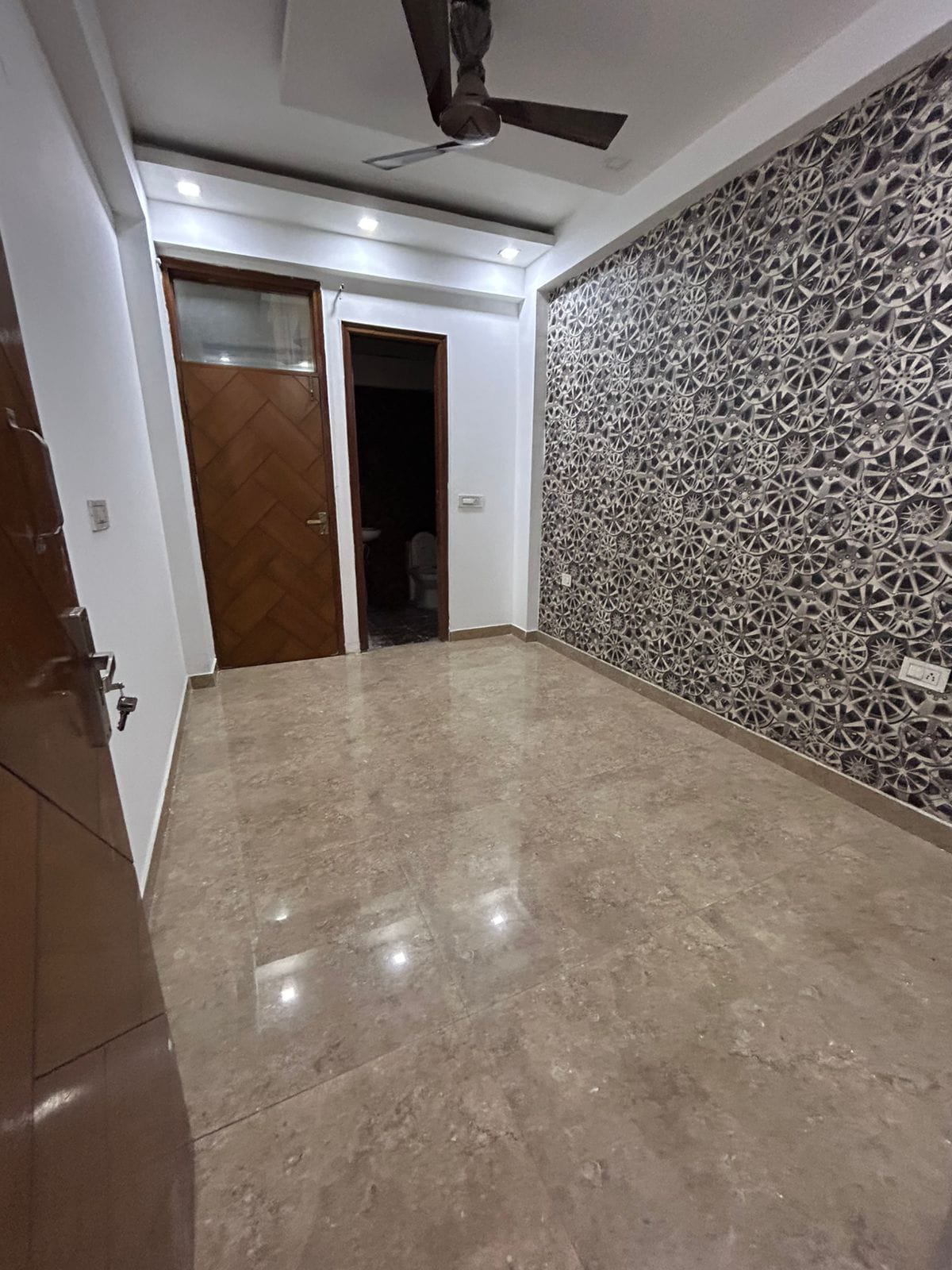 3 BHK Builder Floor For Sale in Vashisht Property 