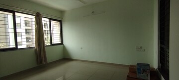 Room in 2.5 BHK Apartment at Nanded Lalit, Sinhagad Road – for Rent