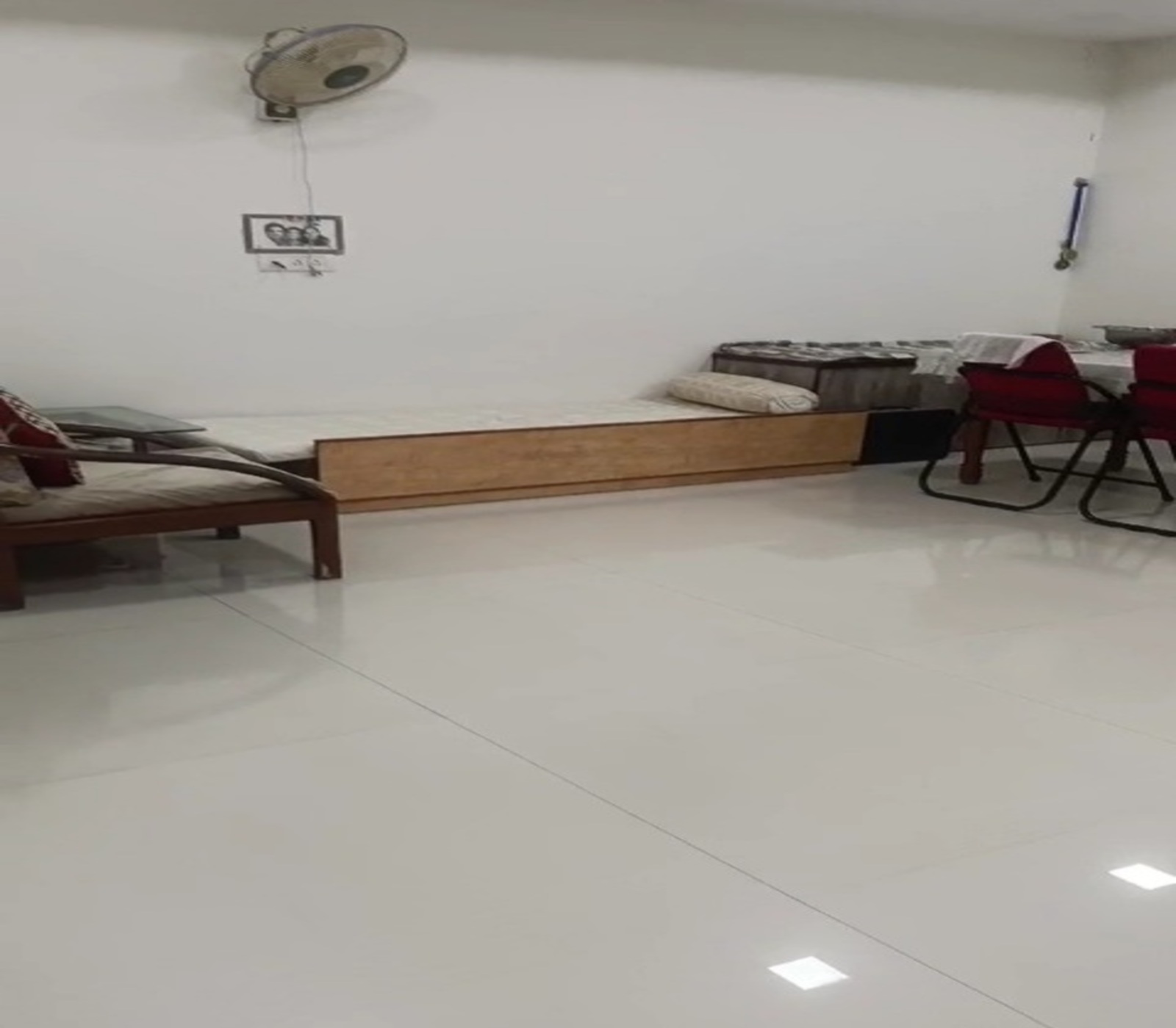 2.5 BHK Apartment For Rent in Near Kem