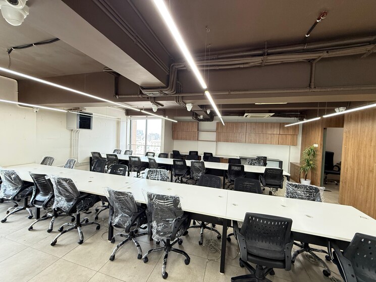 Gym, thaltej Commercial Office Space 3000 Sq.Ft. In Thaltej Ahmedabad 9216104