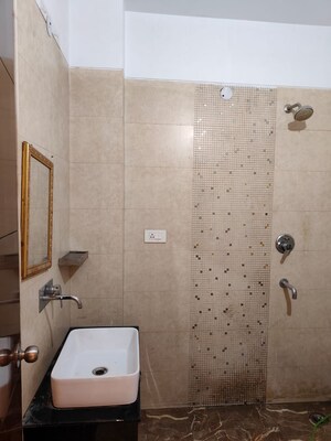 Bathroom in 2.5 BHK Builder Floor at Vipul World Floors, Sector 48 – for Rent