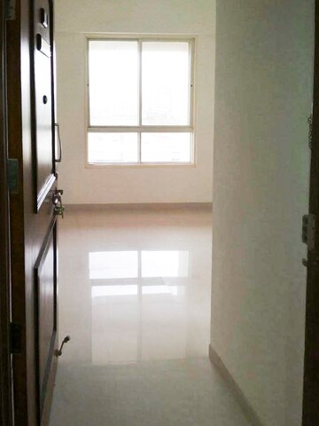 Room in 2 BHK Apartment at Nyati Evita, Dhanori – for Sale