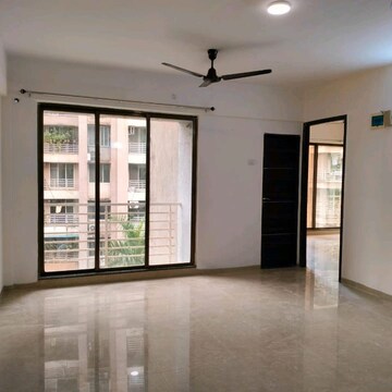 Room in 1 BHK Apartment at Raymond Ten X Habitat, Pokhran Road No Two – for Rent