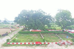 Plot Area in  Plot at Banthra Sikander Pur – for Sale