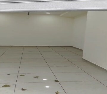  Shop For Rent in Matunga East