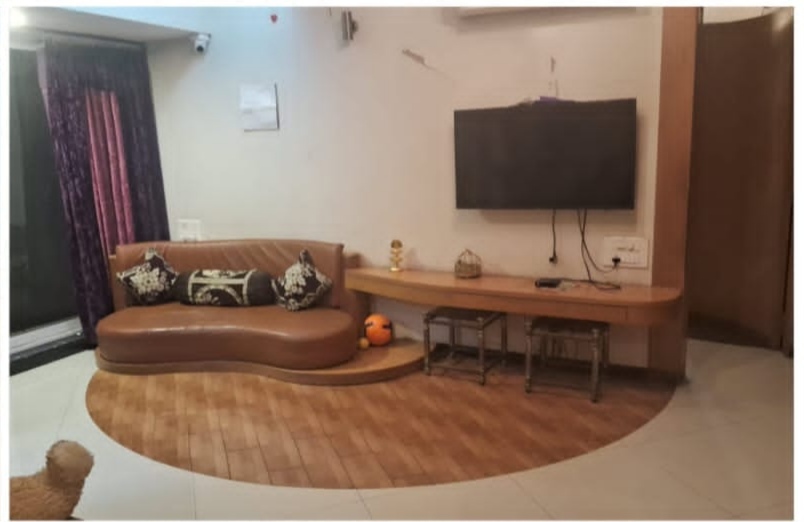 1.5 BHK Apartment For Sale in DLH New Chandra CHS