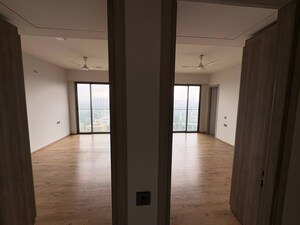 4 BHK Apartment For Rent in Seasons Height, Santacruz West