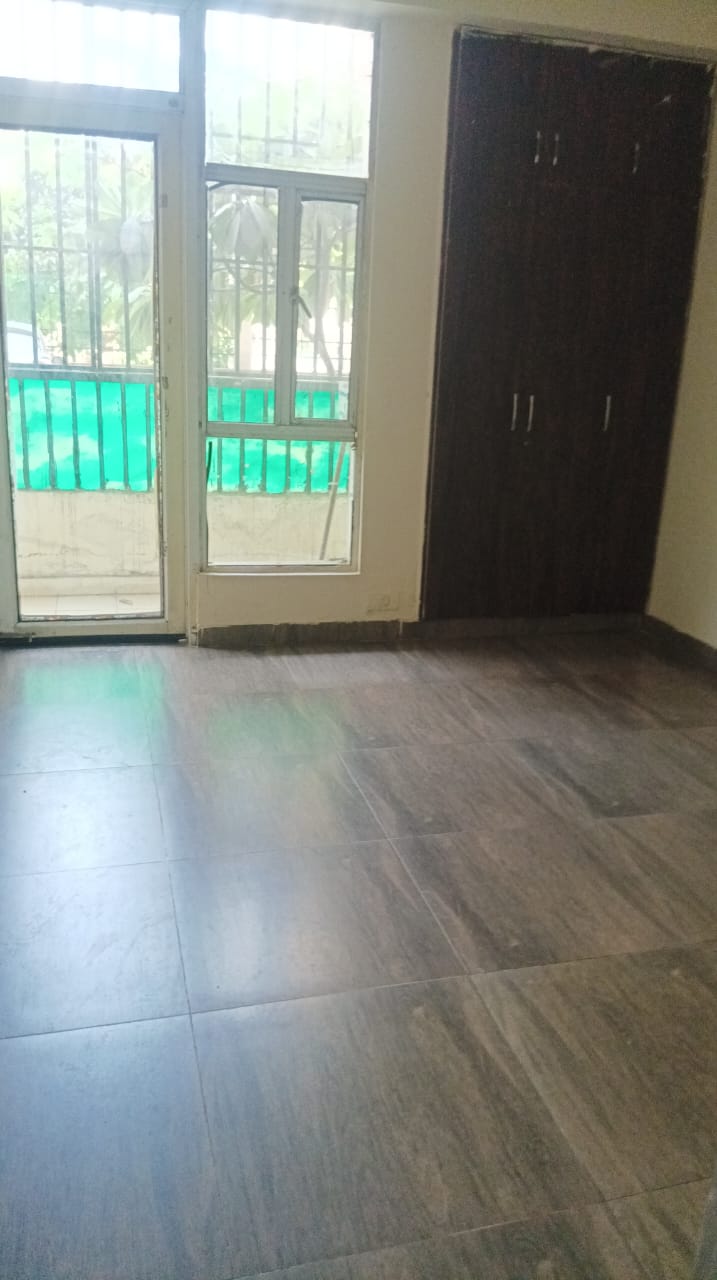 3 BHK Apartment For Rent in Gaur City 5th Avenue