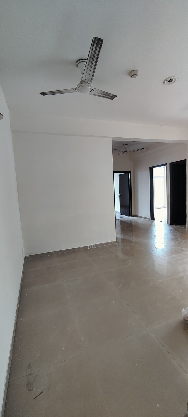 Room, gaur-city-5th-avenue 3 Bedroom 1470 Sq.Ft. Apartment In Sector 4 Greater Noida Greater Noida 9216169