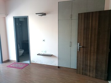 Furnished Amenities in 4 BHK Apartment at Army Sispal Vihar, Sector 49 – for Rent