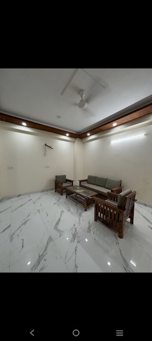 2 BHK Builder Floor For Rent in Saket