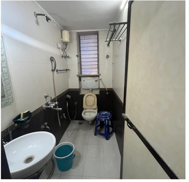 Team Area, seven-bungalow 2 Bedroom 800 Sq.Ft. Apartment In Andheri West Mumbai 9216192