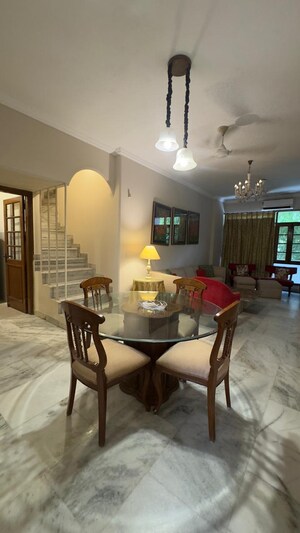 Living Room in 3 BHK Builder Floor at Defence Colony – for Rent