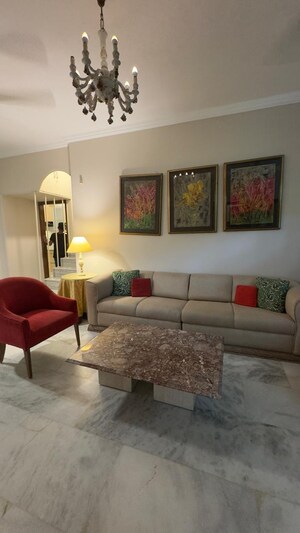 3 BHK Builder Floor For Rent in Defence Colony