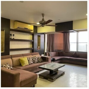 4 BHK Apartment For Rent in Lokhandwala Complex, Andheri West