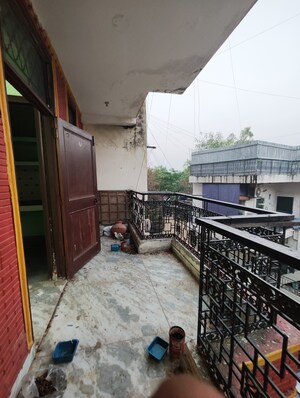 Balcony in 1 BHK Apartment at Katwaria Sarai – for Rent