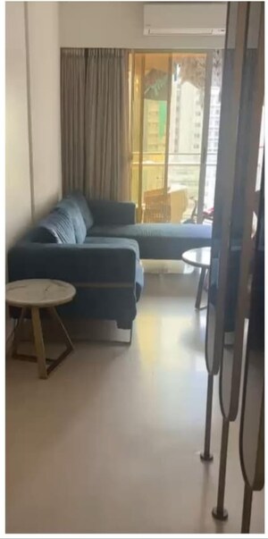 2 BHK Apartment For Sale in Transcon Triumph Tower, Andheri West