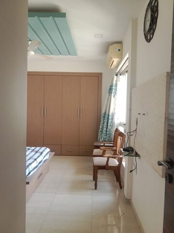 Living Room in 3 BHK Apartment at Hiranandani Meadows, Manpada – for Sale