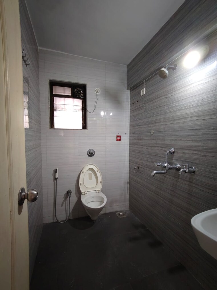 Bathroom, cosmos-jewels 3 Bedroom 1350 Sq.Ft. Apartment In Ghodbunder Road Thane 9216335