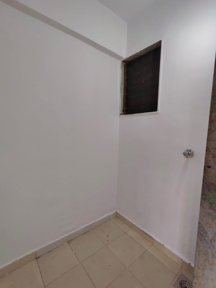 Room, cosmos-jewels 3 Bedroom 1350 Sq.Ft. Apartment In Ghodbunder Road Thane 9216335