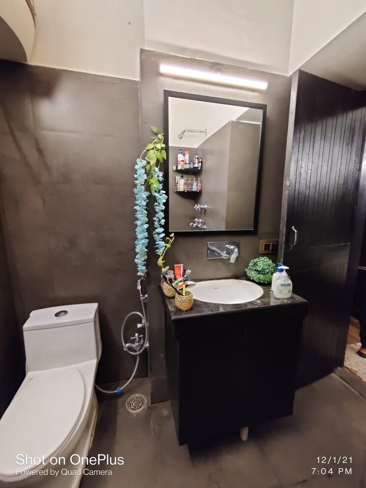 Team Area, east of kailash 2 Bedroom 1400 Sq.Ft. Builder Floor In East Of Kailash Delhi 9216358