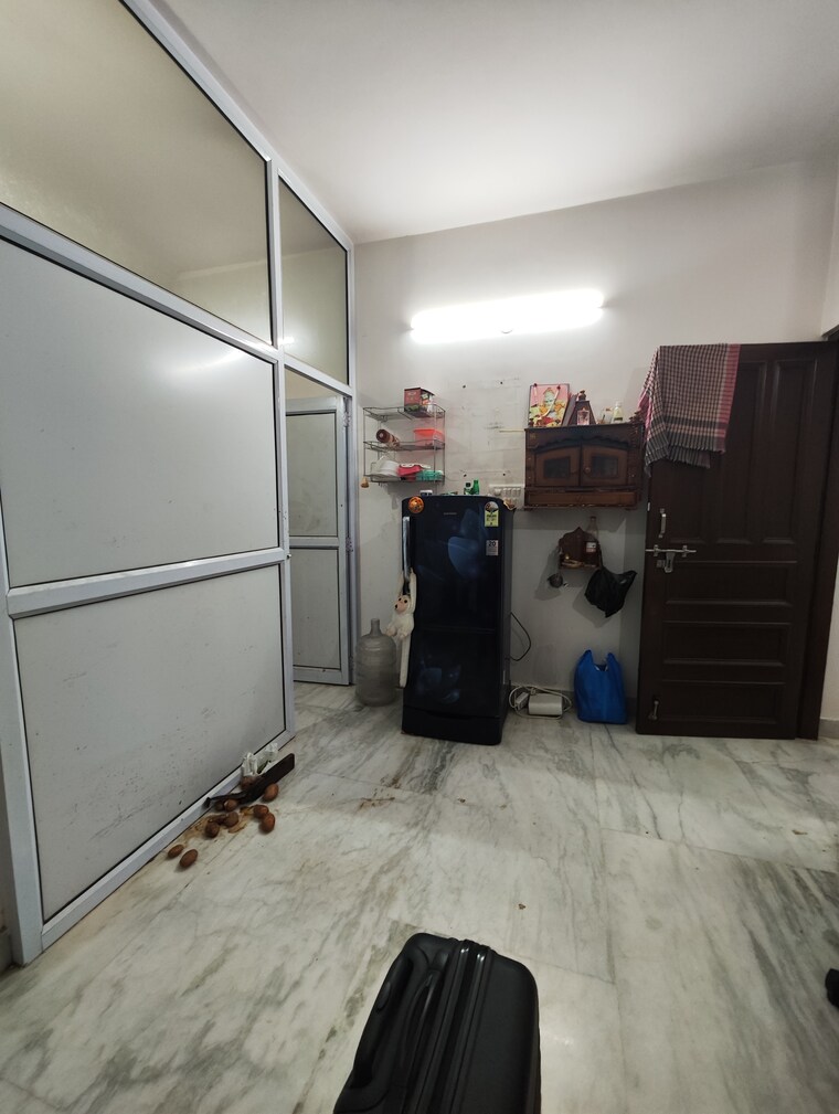 Room, katwaria sarai 1 Bedroom 450 Sq.Ft. Apartment In Katwaria Sarai Delhi 9216374