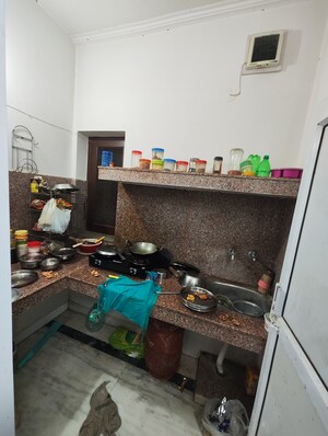 Kitchen in 1 BHK Apartment at Katwaria Sarai – for Rent