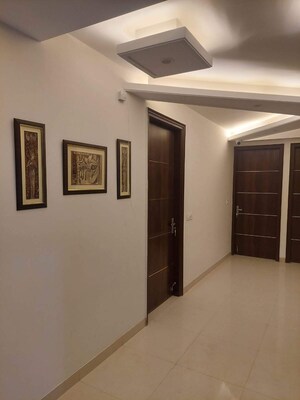 Room in 1 BHK Builder Floor at Sector 57 – for Rent