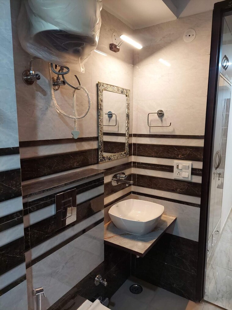 Bathroom, sector 57 1 Bedroom 738 Sq.Ft. Builder Floor In Sector 57 Gurgaon 9216391