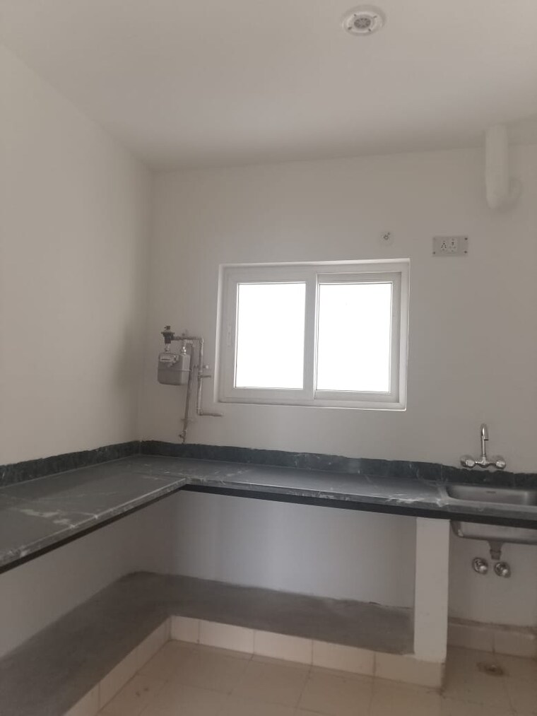 Kitchen, ansal-crown-heights 3 Bedroom 1585 Sq.Ft. Apartment In Sector 80 Faridabad 9216382