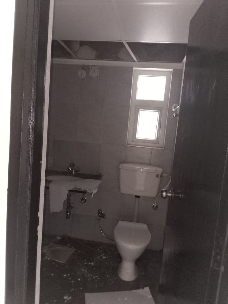 Bathroom, ansal-crown-heights 3 Bedroom 1585 Sq.Ft. Apartment In Sector 80 Faridabad 9216382