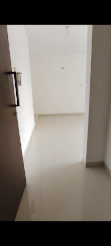 Room in 2 BHK Apartment at Acme Ozone, Manpada – for Sale