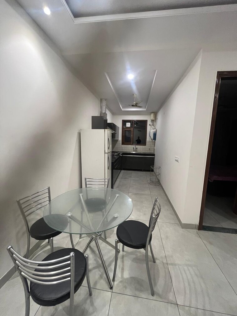 Living Room, kishanpura 3 Bedroom 132 Sq.Yd. Apartment In Kishanpura Zirakpur 9216425