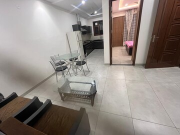 Living Room in 3 BHK Apartment at Kishanpura – for Rent