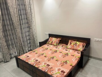 Bedroom in 3 BHK Apartment at Kishanpura – for Rent