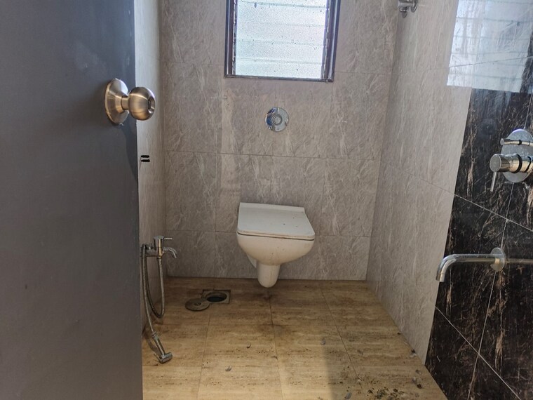 Bathroom, andheri west 1 Bedroom 698 Sq.Ft. Apartment In Andheri West Mumbai 9216396