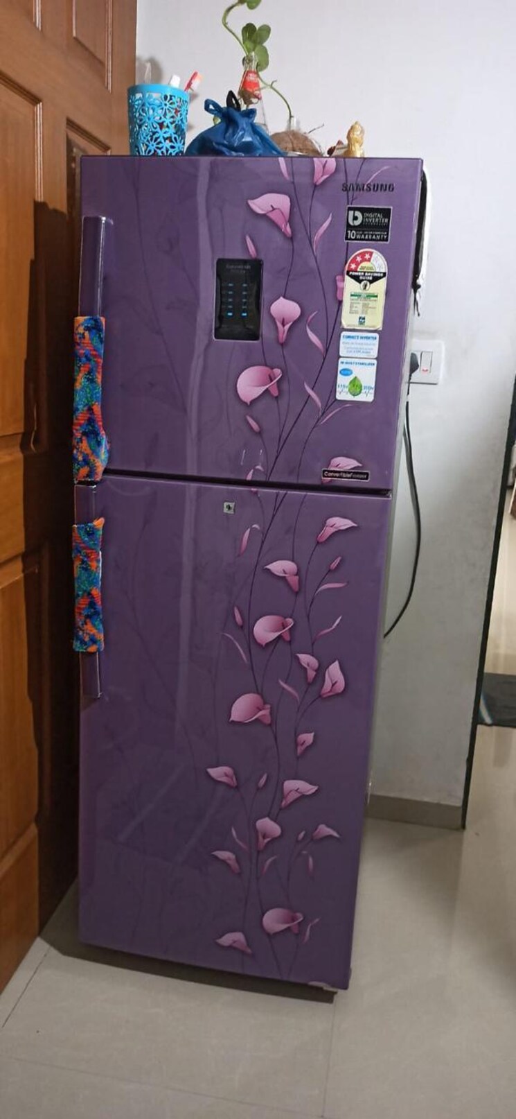 Room, makarba 2 Bedroom 1050 Sq.Ft. Apartment In Makarba Ahmedabad 9216449