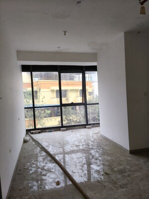 Room in  Office Space at Shahs Avenue, Naupada – for Rent