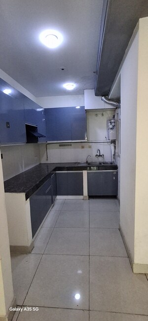 Team Area in 3 BHK Apartment at Ajnara Grand Heritage, Sector 74 – for Rent