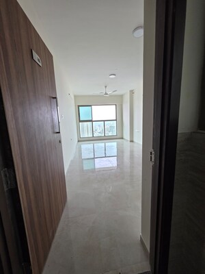 2 BHK Apartment For Sale in Raj Infinia, Malad West