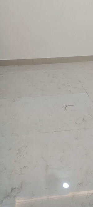 Room in 3 BHK Builder Floor at Rohini Sector 21 – for Sale